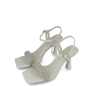 Bold Square Toe Rounded-Heeled Sandals for Occasions