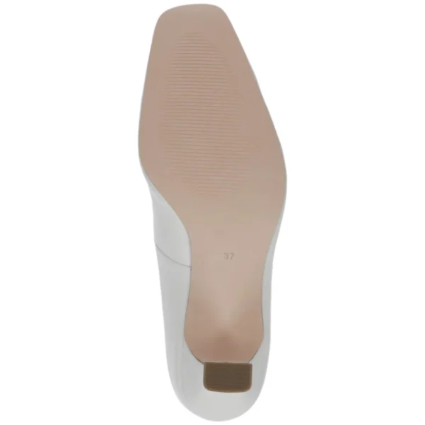 Fabulous Feet Off-White Stiletto Pumps