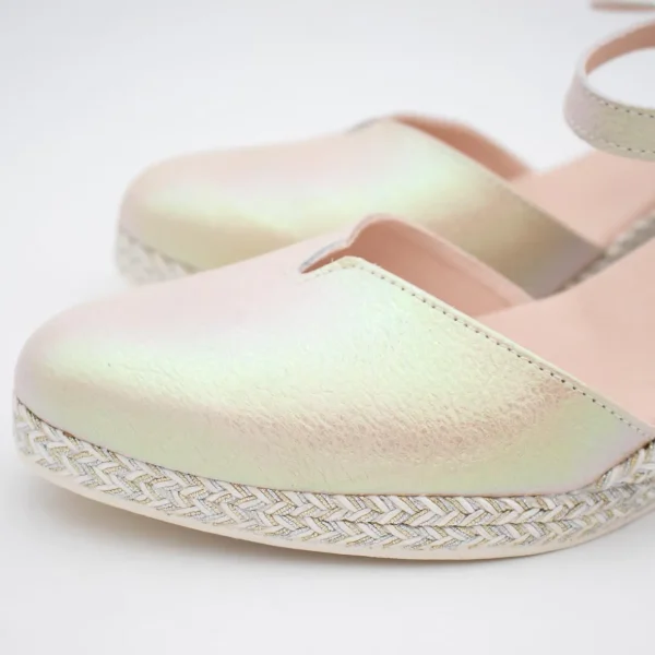 Jose Saenz Beige & Gold Espadrille Wedge – Elegant & Multicolour Shine