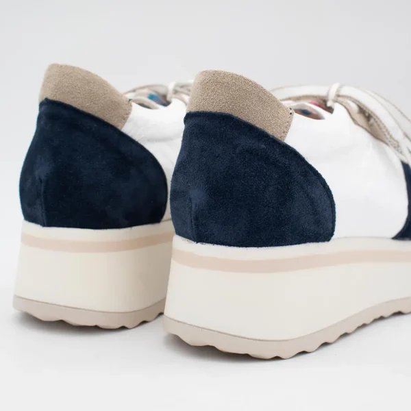 Jose Saenz Navy & Beige Runner – Suede & Textured Leather