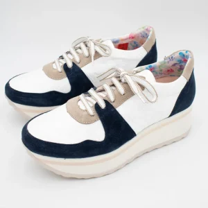 Jose Saenz Navy & Beige Runner – Suede & Textured Leather