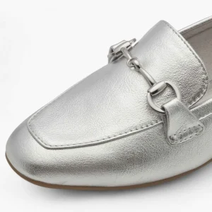 Marco Tozzi Metallic Silver Loafers – Vegan, Cushioned Comfort