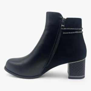 Redz F3925 Block Heeled Ankle Boots in Black – Glamorous Women's Boots