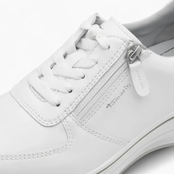 Tamaris PureRelax White Runner – Wide Fit with Cushioned Comfort