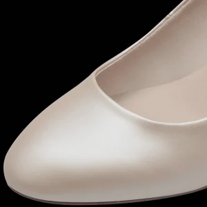Tamaris Rose Pearl Pumps: Elegance Meets Comfort