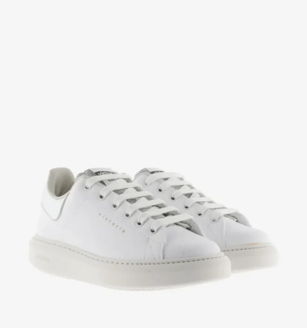 Victoria Milán Faux Leather & Metal Runners - Sleek and Sustainable