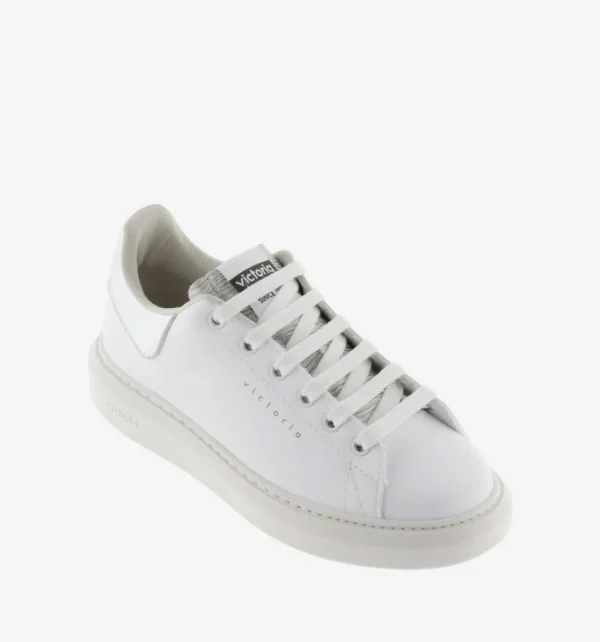 Victoria Milán Faux Leather & Metal Runners - Sleek and Sustainable