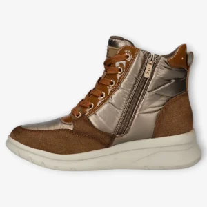 XTI Brown Boots with Bronze Details and Wedge Sole